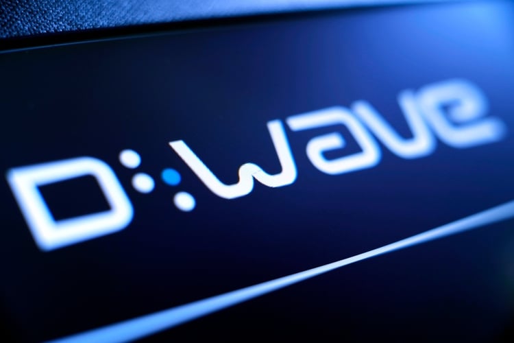 d-wave logo