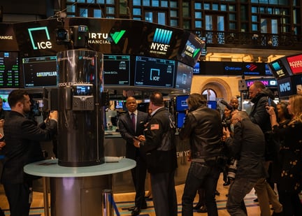 NYSE 19