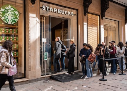 Starbucks-min